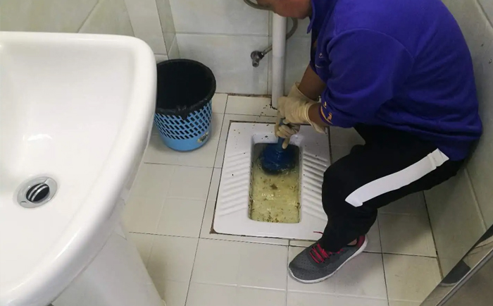 金水疏通蹲坑
